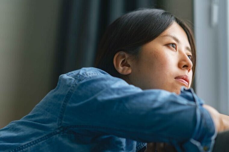 A new report from the Institute for Canadian Citizenship (ICC), The Leaky Bucket, finds that growing numbers of immigrants to Canada are deciding to leave rather than stay.